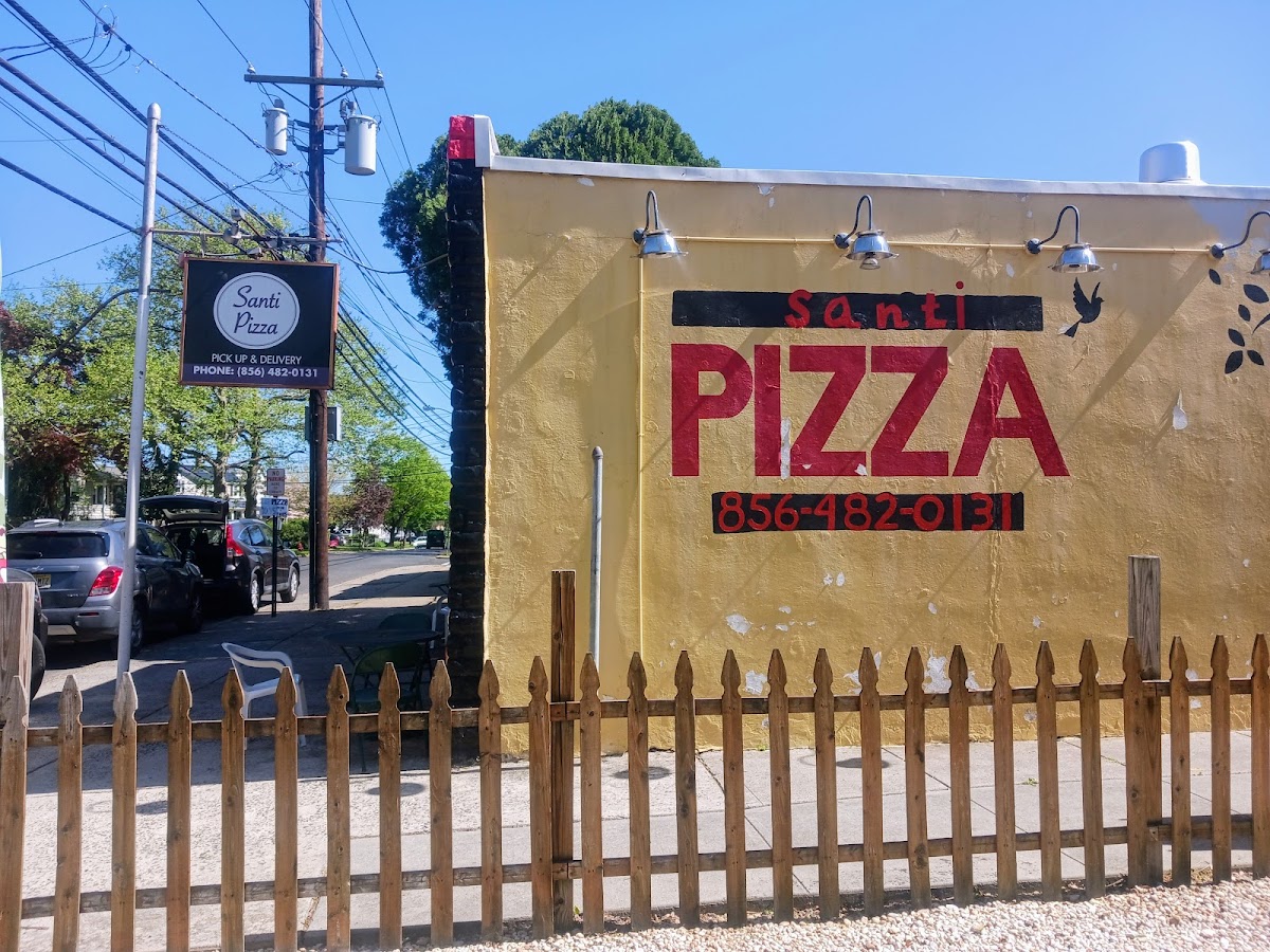 Santi Pizza